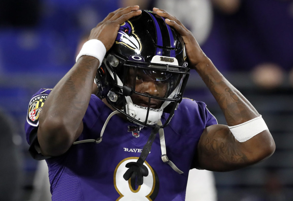Ravens QB Lamar Jackson had two turnovers (Int, Fumble) in todays game (Photo Cred: The Spun website)